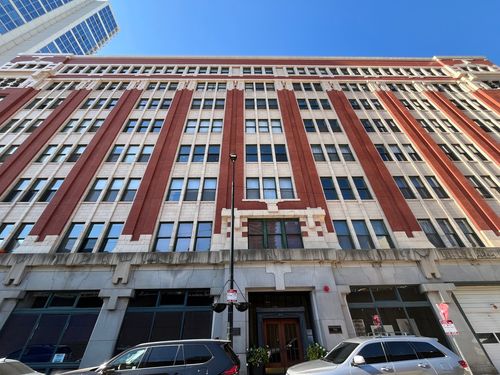 410-732 Financial Pl, Chicago, IL, 60605-1069 | Card Image