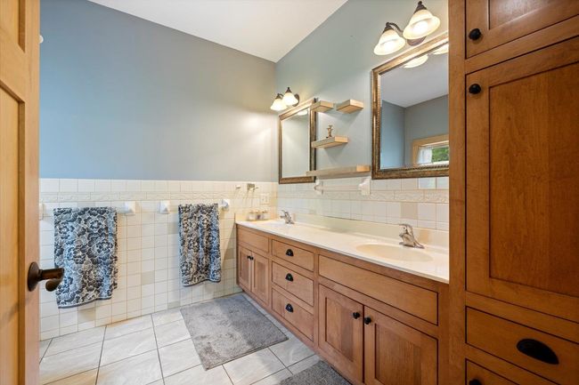 677 County Road 60, House other with 3 bedrooms, 3 bathrooms and null parking in Grand Marais MN | Image 36