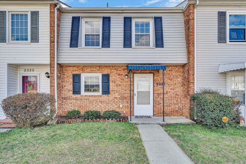 2323 Ranch Rd Nw, Roanoke, VA, 24017-1335 | Card Image