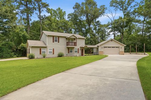 15621 Northland Dr, Porter, TX, 77365-3021 | Card Image