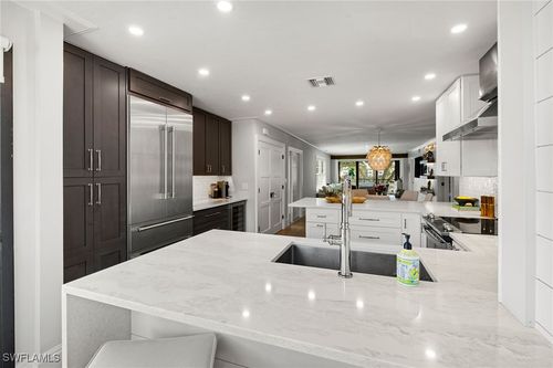 b205-3135 Riviera Dr, NAPLES, FL, 34103-4140 | Card Image