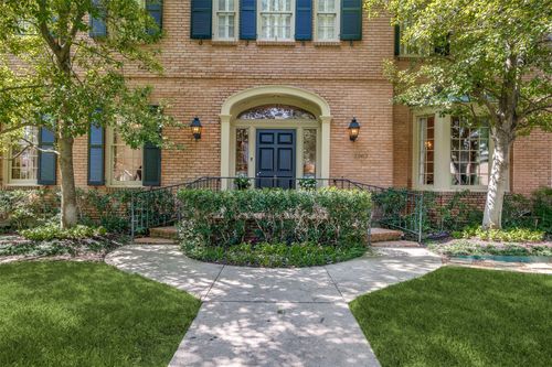 3003 Stanford Ave, Dallas, TX, 75225-7804 | Card Image