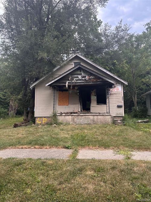 2006 Kentucky Ave, Flint, MI, 48506-5100 | Card Image
