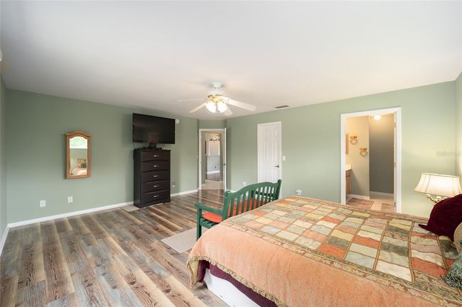 15948 Nw 206 Th Dr, House other with 3 bedrooms, 2 bathrooms and null parking in High Springs FL | Image 27