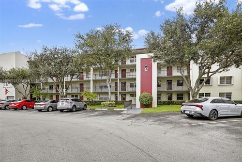 apt-114c-750 Sw 133rd Ter, Pembroke Pines, FL, 33027-6432 | Card Image