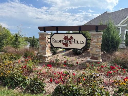 2535526 Crescent Hill Dr, Sussex, WI, 53089-1297 | Card Image