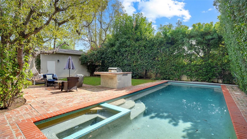 Residential in Sherman Oaks 5