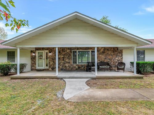 1925 Old Springfield Road, Bourbon, MO, 65441 | Card Image