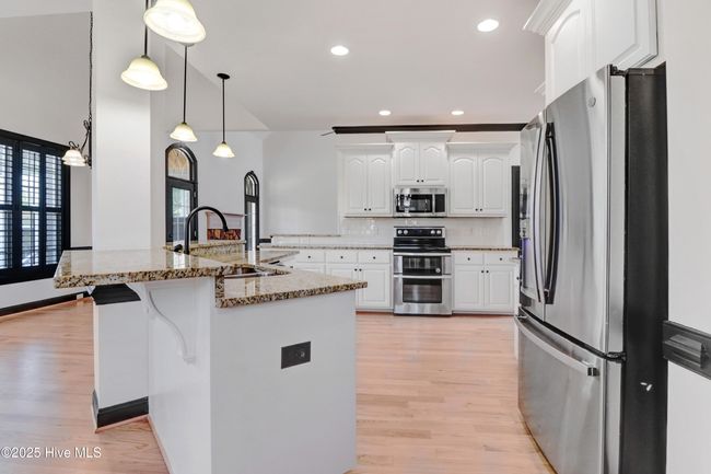 1406 Sunset Dr, House other with 4 bedrooms, 3 bathrooms and 2 parking in Goldsboro NC | Image 22