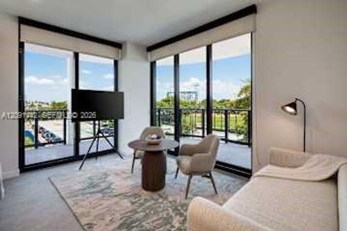 201-580 72nd St, Miami Beach, FL, 33141-3096 | Card Image