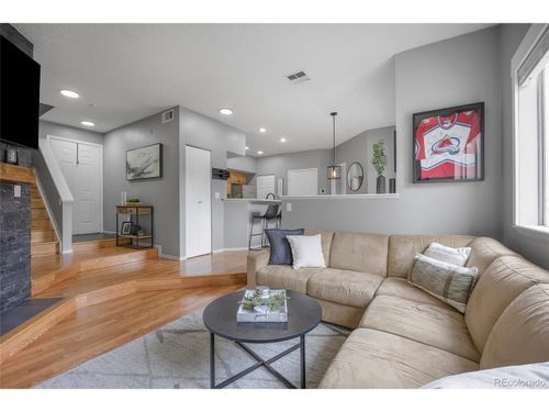 apt-e205-6001 S Yosemite St, Greenwood Village, CO, 80111-5163 | Card Image