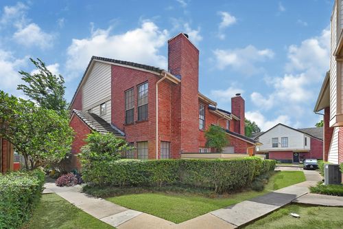 apt-26-2211 S Kirkwood Rd, Houston, TX, 77077-6135 | Card Image