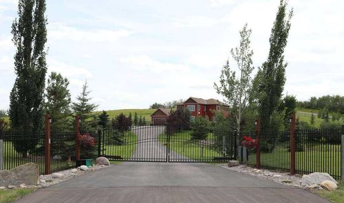 32015 292 Ave E, Foothills, AB, T1S4P7 | Card Image