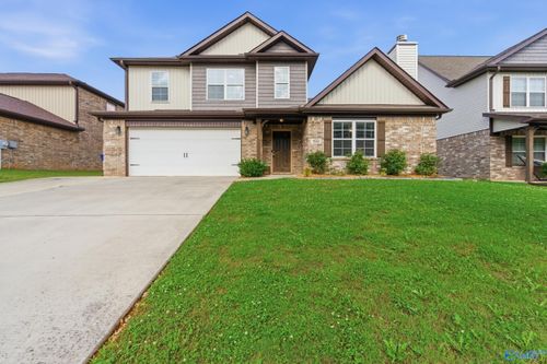 150 Heritage Way Dr, Toney, AL, 35773-5803 | Card Image
