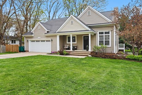 7755 Primrose Ln, Portage, MI, 49024-4941 | Card Image
