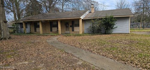 2832 Gretna Green St, Jackson, MS, 39209-6907 | Card Image