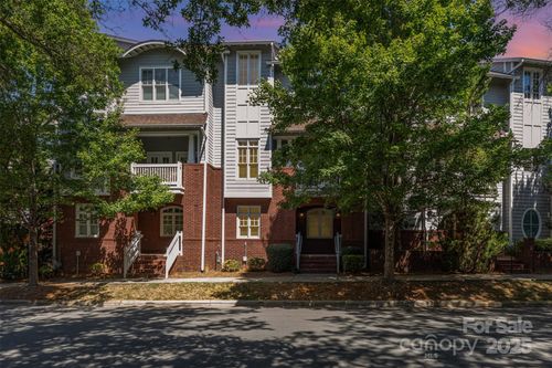 2236 Lyndhurst Ave, Charlotte, NC, 28203-5636 | Card Image