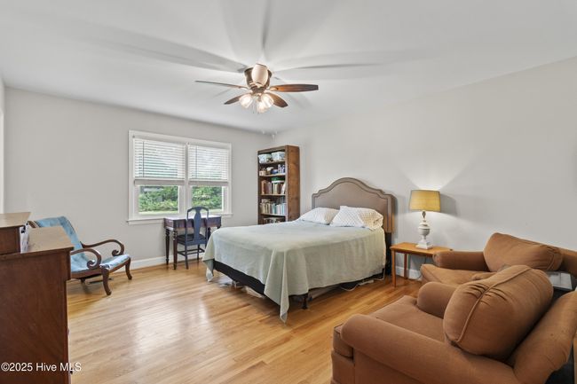 405 E Westbrook St, House other with 4 bedrooms, 3 bathrooms and 1 parking in Wallace NC | Image 19