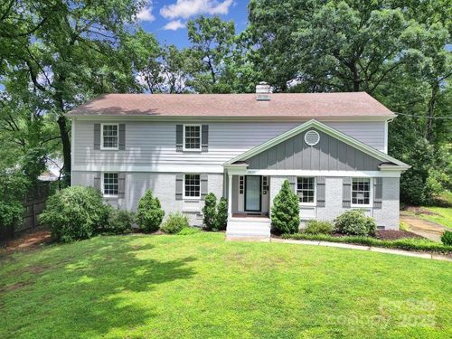 3800 Lovett Cir, Charlotte, NC, 28210-6312 | Card Image