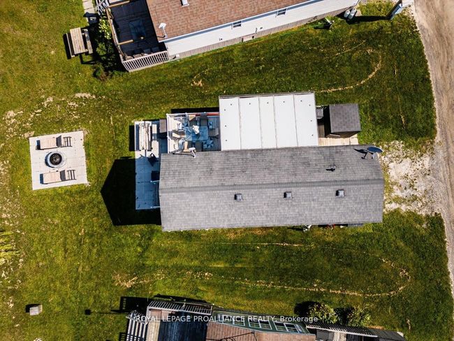 486 Cty Rd 18   3 Beachview Lane, House other with 2 bedrooms, 1 bathrooms and 2 parking in Prince Edward County ON | Image 15