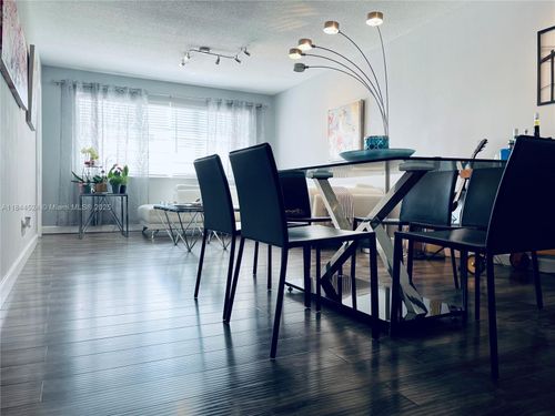 apt-201-2300 Park Ln, Hollywood, FL, 33021-3767 | Card Image