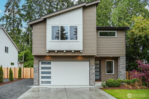 713 N 188th St, Shoreline, WA, 98133-3904 | Card Image