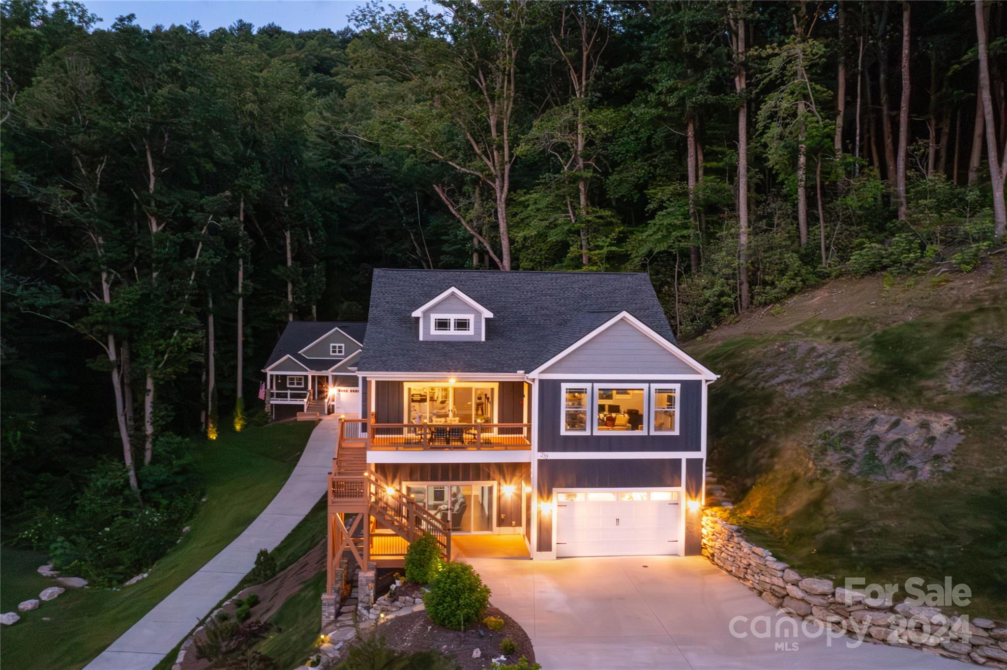 Olivet Ln, Fletcher, NC 28732