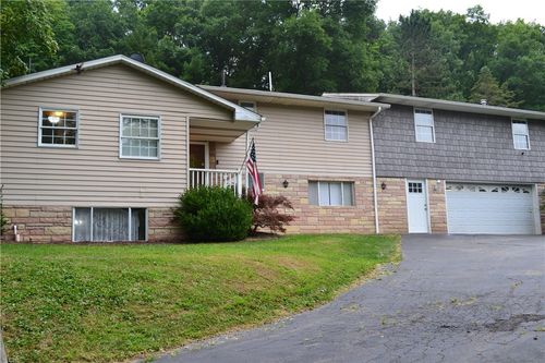 138 Mowl Rd, Washington, PA, 15301-7106 | Card Image