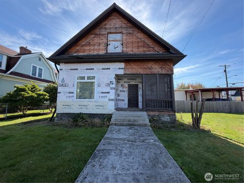 815 6th St, Anacortes, WA, 98221-1714 | Card Image