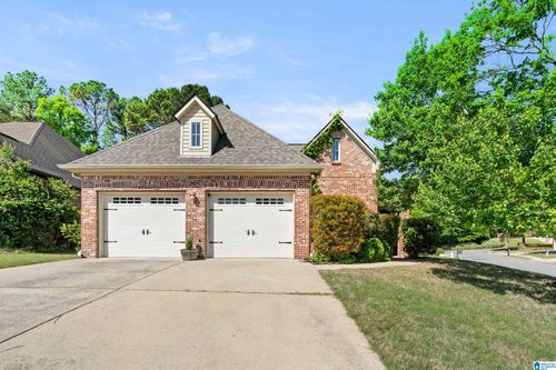 1106 Weybridge Cir, PELHAM, AL, 35124-6224 | Card Image