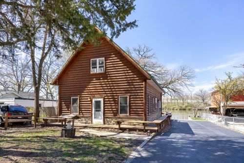 3341 E 2059th Rd, Serena, IL, 60549 | Card Image