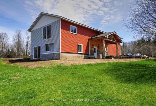 4237 Bell Line Rd, Mountain Grove, ON, K0H2E0 | Card Image