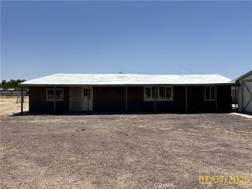 46123 Fairview Rd, Newberry Springs, CA, 92365-9134 | Card Image