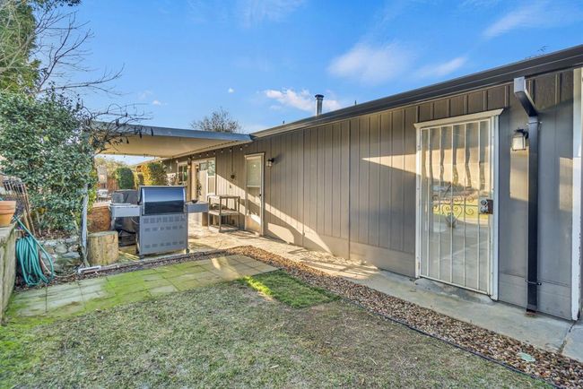 154 Crusader Road, House other with 3 bedrooms, 2 bathrooms and 2 parking in Diamond Springs CA | Image 29