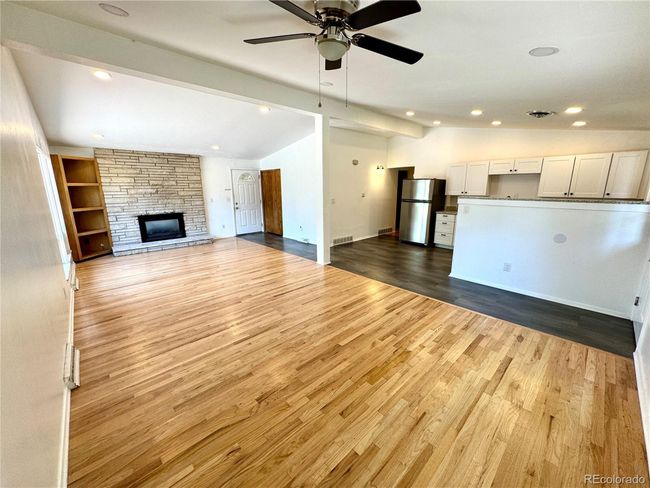 6040 W Elmhurst Dr, House other with 3 bedrooms, 2 bathrooms and null parking in Littleton CO | Image 4
