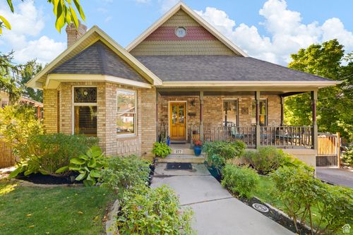 377 N Center St, Salt Lake City, UT, 84103-1624 | Card Image