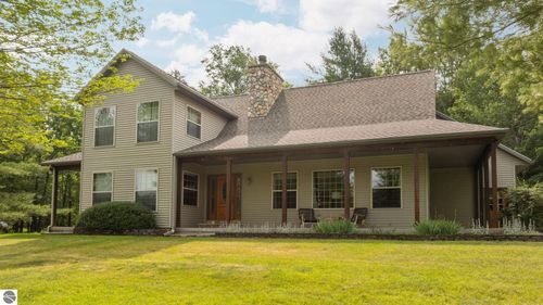7385 Gabrielle Ct, Saint Helen, MI, 48656-9212 | Card Image