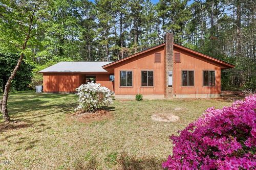 5702 Old Greensboro Rd, Chapel Hill, NC, 27516-5025 | Card Image