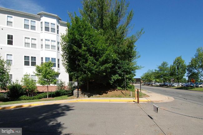 UNIT-421 - 2911 Deer Hollow Way, Condo with 3 bedrooms, 3 bathrooms and null parking in FAIRFAX VA | Image 41