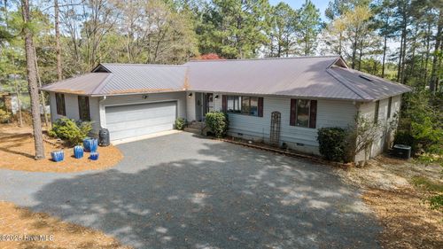 117 Pineneedle Dr, West End, NC, 27376 | Card Image