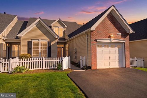 122 Devonshire Way, SELLERSVILLE, PA, 18960-2889 | Card Image