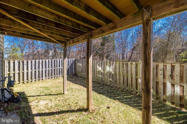 22862 Chestnut Oak Ter, Townhouse with 3 bedrooms, 4 bathrooms and null parking in STERLING VA | Image 48