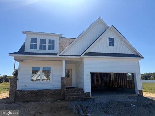 172 Logan Way, Tappahannock, VA, 22560-5173 | Card Image