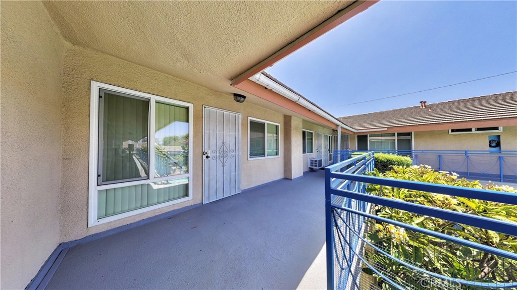 Residential Lease in Alhambra 2