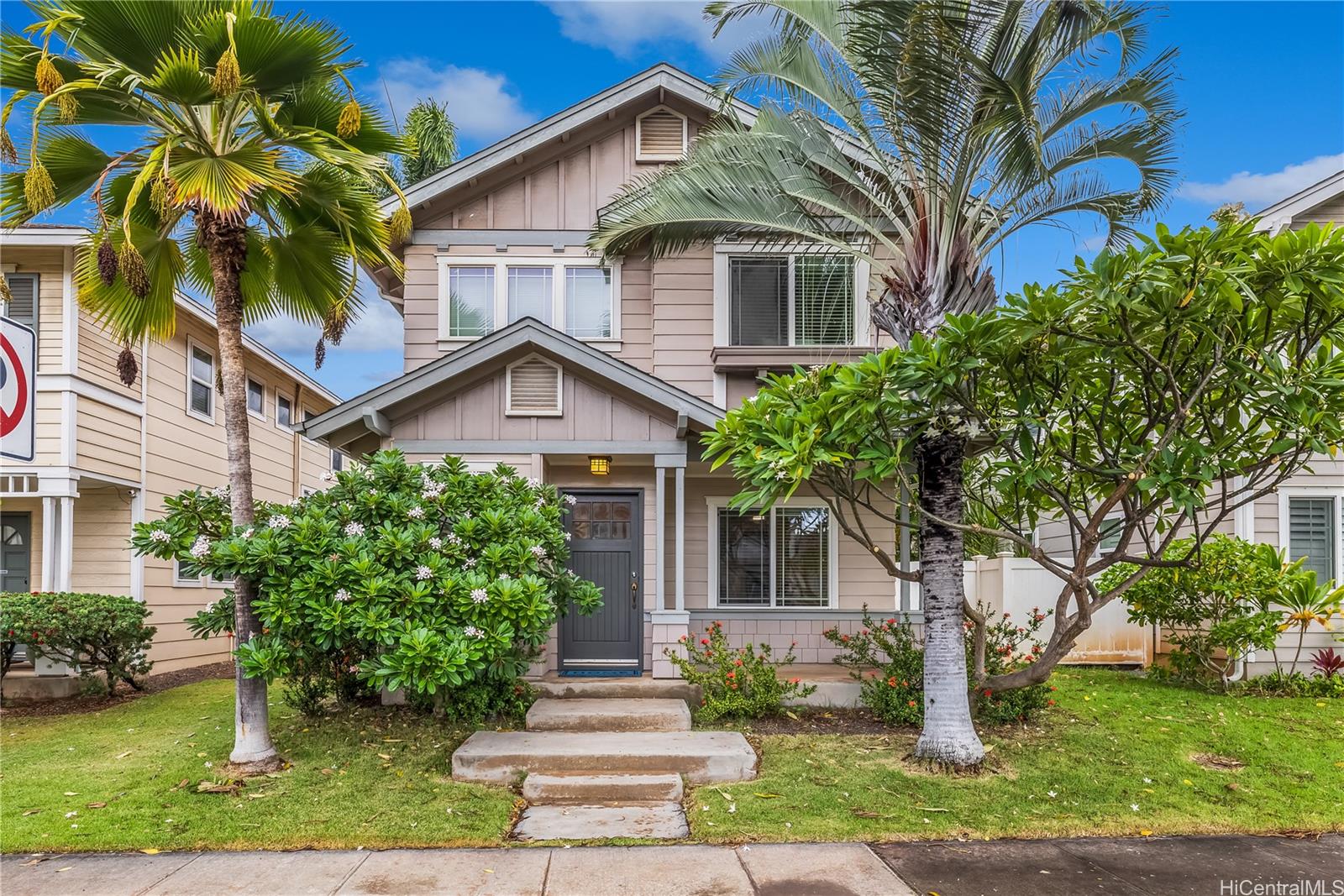 Kaileolea Dr, Ewa Beach, HI 96706