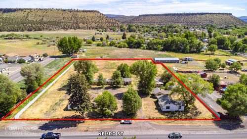2240 Ne 3rd St, Prineville, OR, 97754-8102 | Card Image