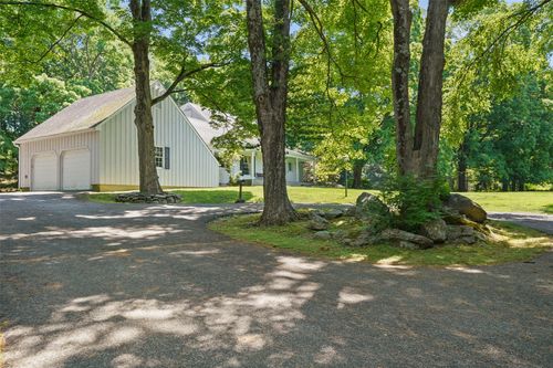 249 Old Post Rd, Bedford, NY, 10506-1010 | Card Image