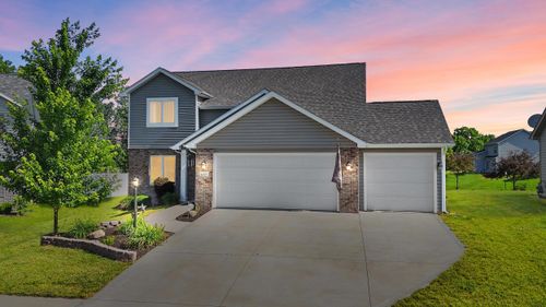 687 Sully Ct, Angola, IN, 46703-0020 | Card Image