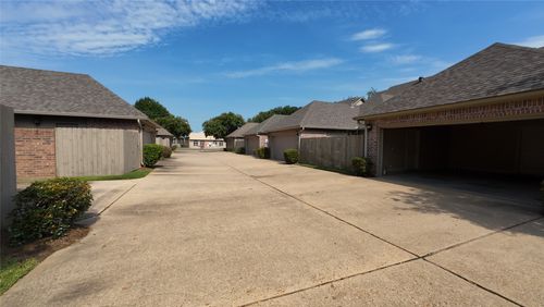 4-2050 Stockwell Rd, Bossier City, LA, 71111-5781 | Card Image