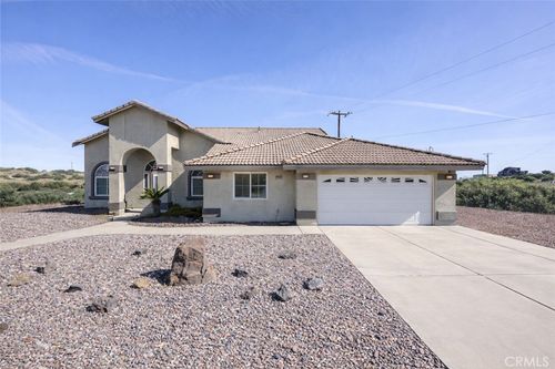 7084 Aster, Oak Hills, CA, 92344 | Card Image